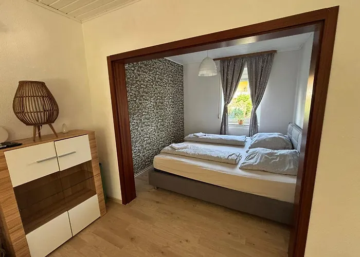 Terasse Und Garten 8 Personen * Κάσελ