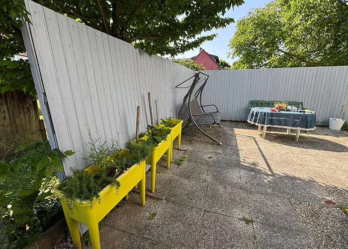 Terasse Und Garten 8 Personen Διαμέρισμα *